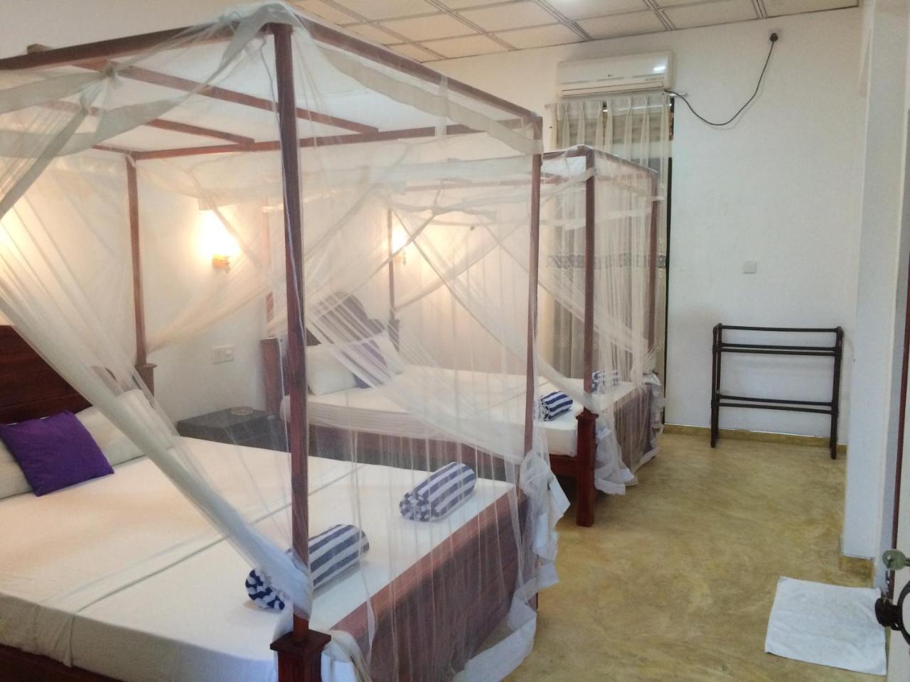 Aloha Beach Resort Tangalle Eksteriør bilde