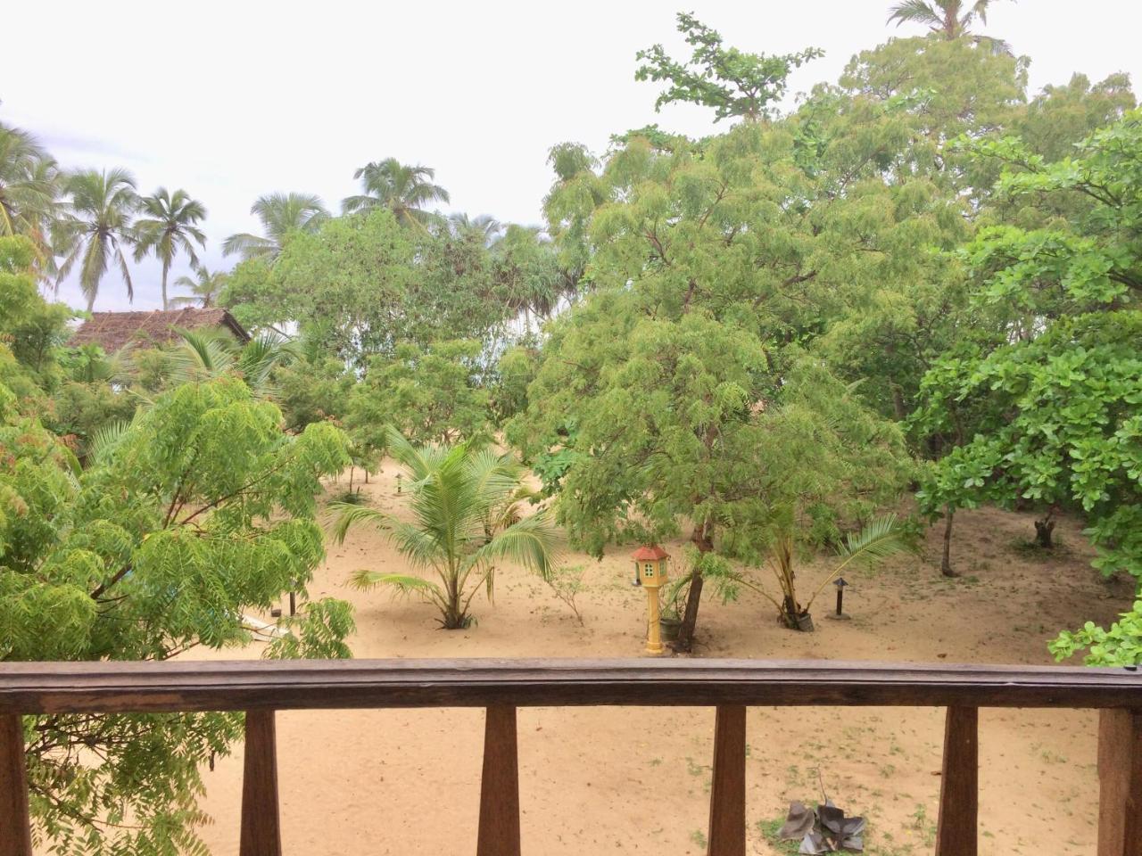 Aloha Beach Resort Tangalle Eksteriør bilde